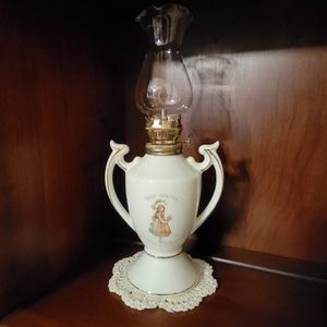 HOLLY HOBBIE® ♡ 1970's Mint Condition Genuine Porcelain Miniature Oil Lamp